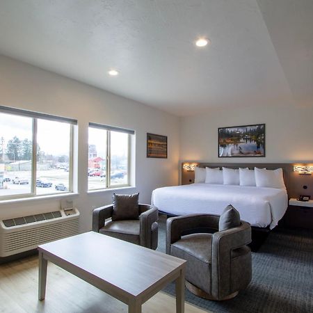 Cedar Street Hotel & Suites Sandpoint Exterior photo