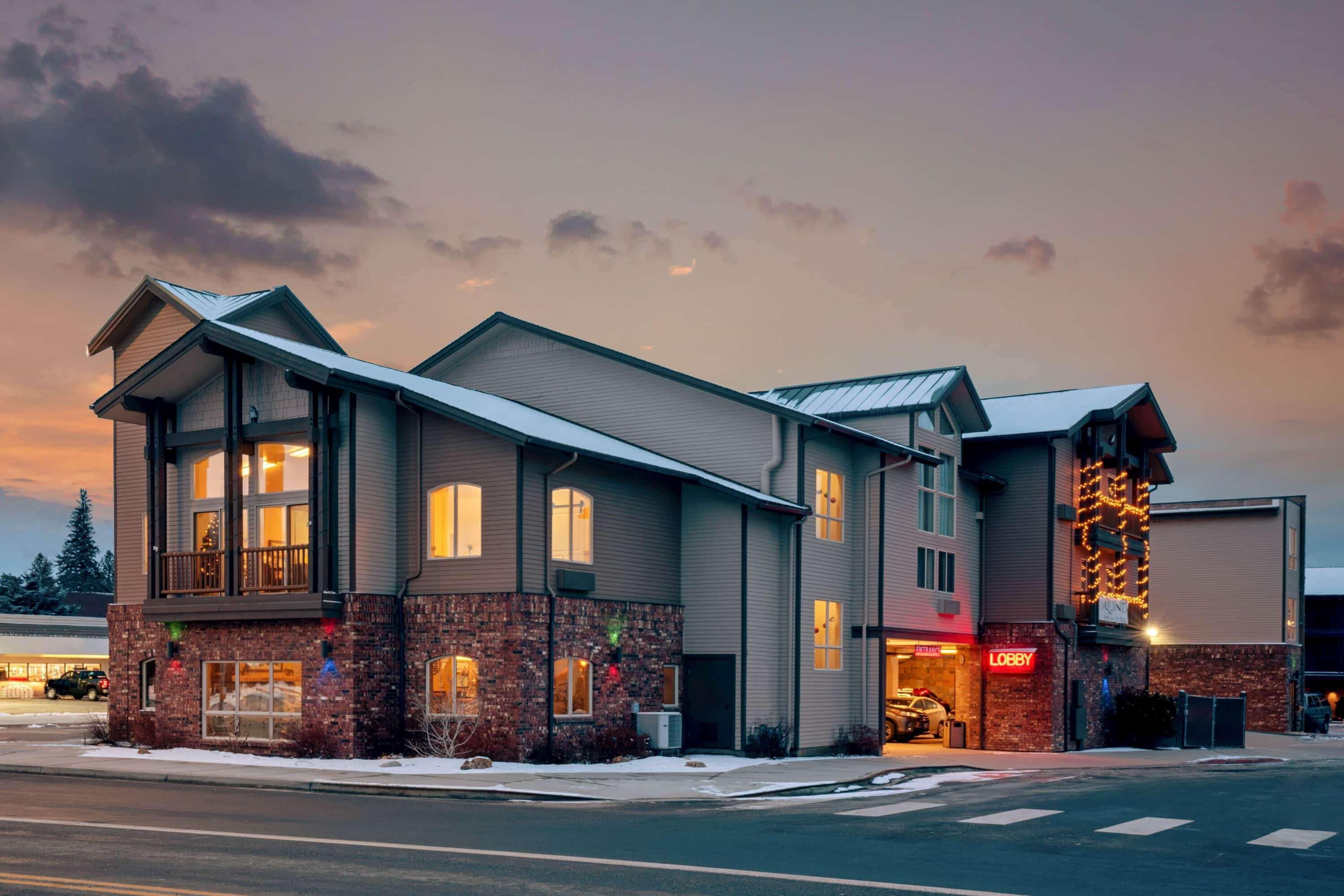 Cedar Street Hotel & Suites Sandpoint Exterior photo