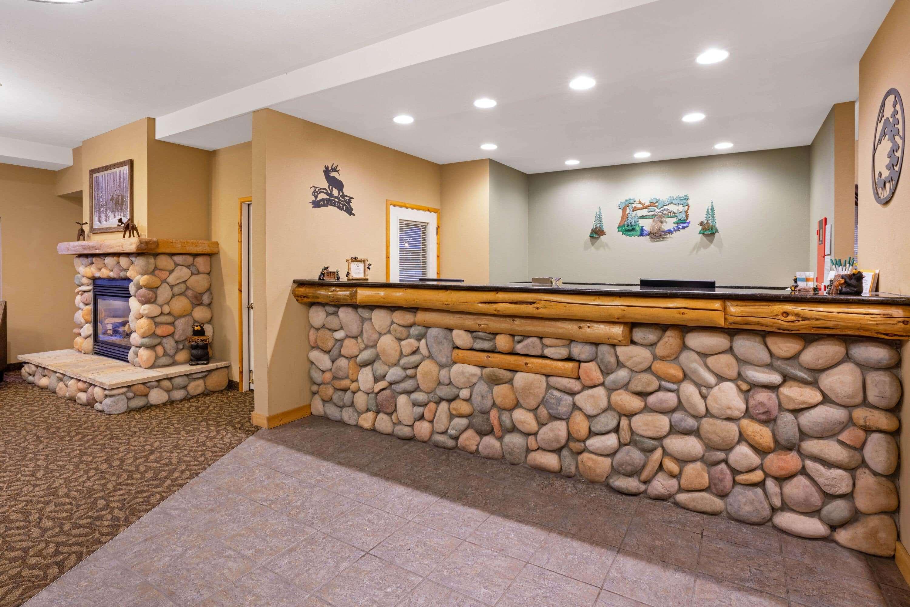 Cedar Street Hotel & Suites Sandpoint Exterior photo