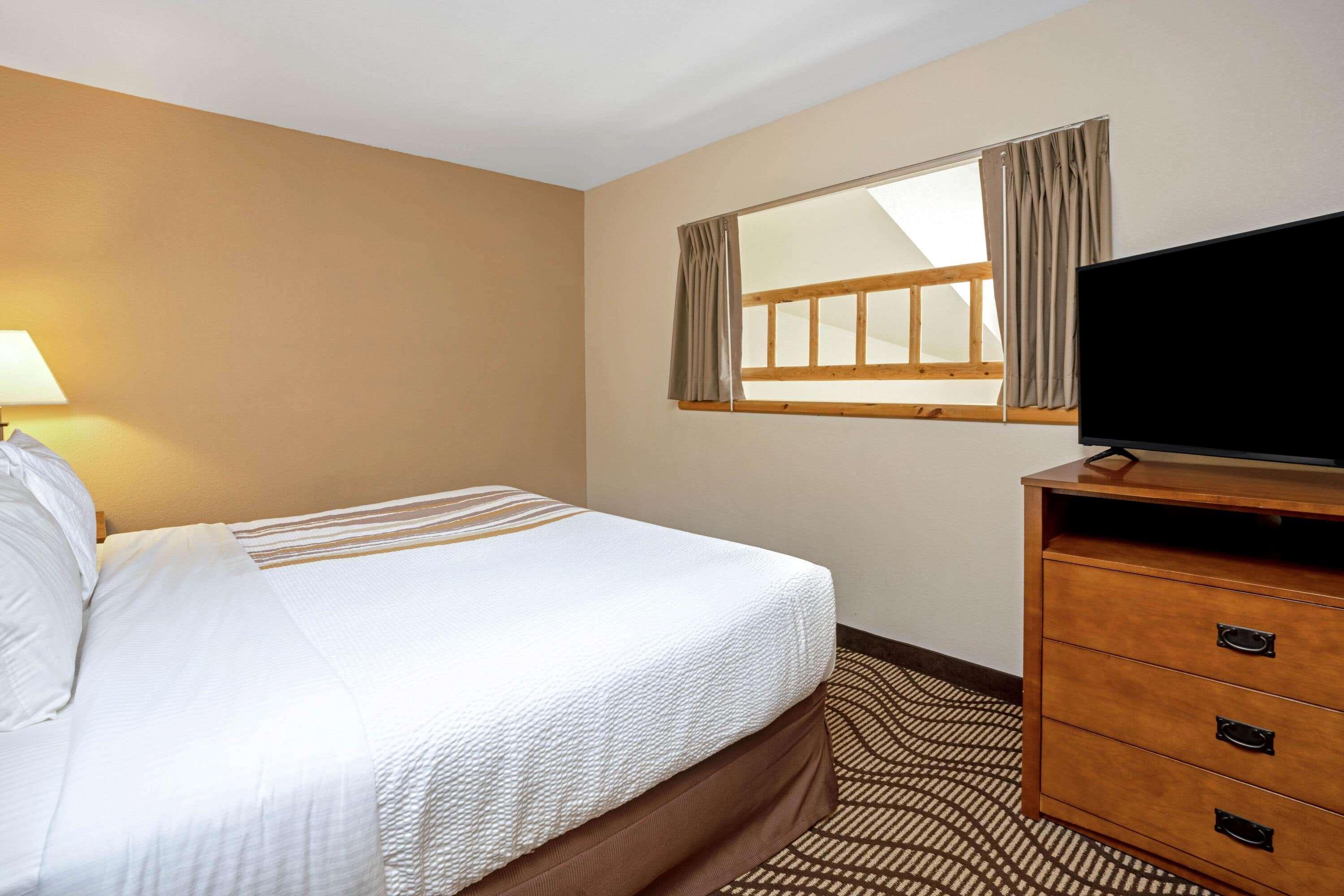 Cedar Street Hotel & Suites Sandpoint Exterior photo