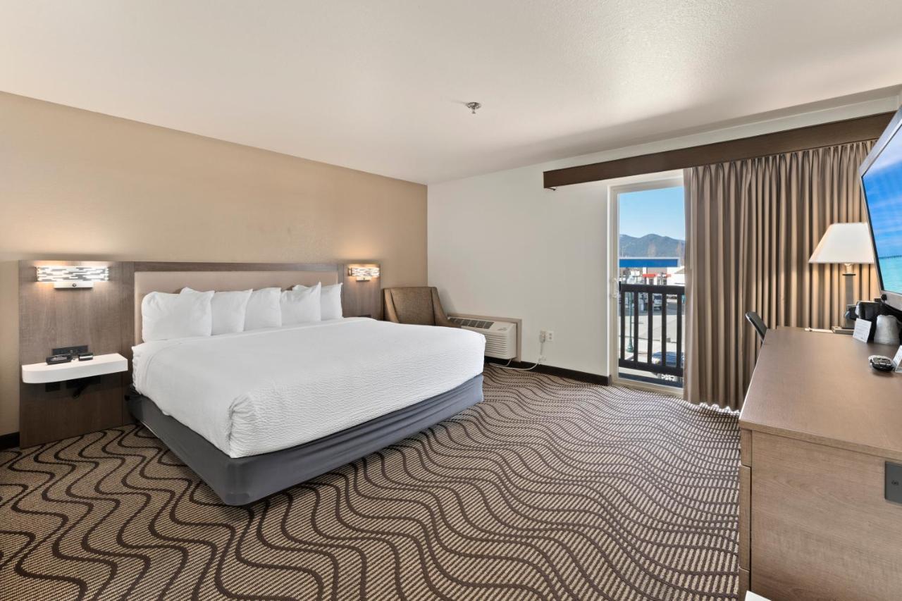 Cedar Street Hotel & Suites Sandpoint Exterior photo